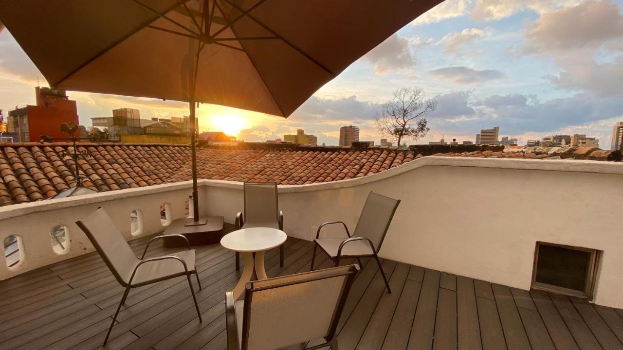 Republicana Casa Hostal - Habitacion 3 El Dorado Bogota Ngoại thất bức ảnh